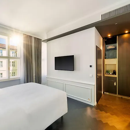 Hyperion Szálloda Salzburg