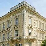 Hyperion Hotel Solnohrad